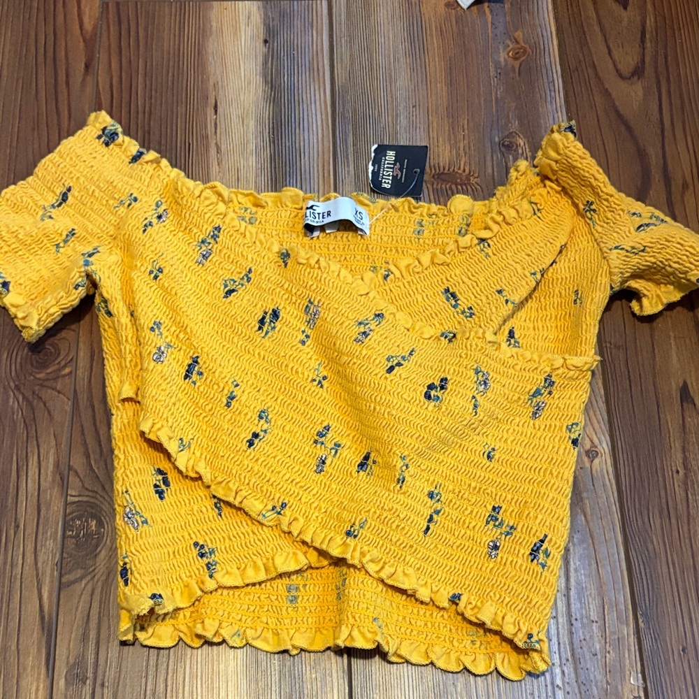 Hollister Mustard Floral Off-Shoulder Crop Top